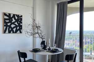 Exklusives, vollmöbliertes Apartment im Hotelturm – Wohnen mit Weitblick über Augsburg – Imhofstr. 12, 86159 Augsburg – Vorschaubild 7