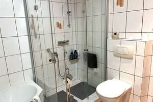 Geräumiges Landhaus, Weideland anliegend – Die vollständige Adresse der Immobilie erhältst du vom Anbieter., 26607 Aurich – Vorschaubild 15