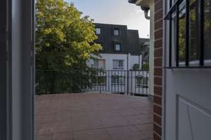 Wohnung in einer Jugendstilvilla mit 2 Balkonen ab 15.01.2026 – Kaiserstraße 46, 72764 Reutlingen-Mitte, Reutlingen – Vorschaubild 8