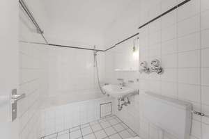 Viel Platz zum Wohlfühlen: Lichtdurchflutetes Apartment in attraktiver Lage! – Die vollständige Adresse der Immobilie erhältst du vom Anbieter., 81247 Obermenzing, München – Vorschaubild 3