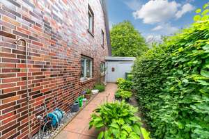 Junges, familienfreundliches Reihenendhaus mit
schönem Garten in Nadorst – Die vollständige Adresse der Immobilie erhältst du vom Anbieter., 26127 Nadorst, Oldenburg (Oldenburg) – Vorschaubild 23