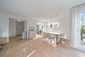 Charmante 100 m² Erdgeschoss-Maisonettewohnung mit zwei Sonnenterrassen in ruhiger Lage von Hambu... – Die vollständige Adresse der Immobilie erhältst du vom Anbieter., 22043 Marienthal, Hamburg – Vorschaubild 3