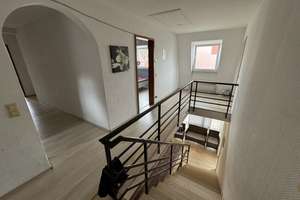 4 Familienhaus mit Bistro ca. 400m² Wohnfläche, 14 Zimmer In Albertsweiler zu Verkaufen – Die vollständige Adresse der Immobilie erhältst du vom Anbieter., 76857 Albersweiler – Vorschaubild 12