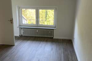 Helle top-sanierte (2025) 3 Zimmer Wohnung im gemütlichen Altbau – Die vollständige Adresse der Immobilie erhältst du vom Anbieter., 40229 Eller, Düsseldorf – Vorschaubild 6