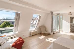 Provisionsfrei: Helle, ruhige DG-Maisonette mit Balkon am Boxhagener Platz – Krossener Straße 13, 10997 Friedrichshain, Berlin – Vorschaubild 1