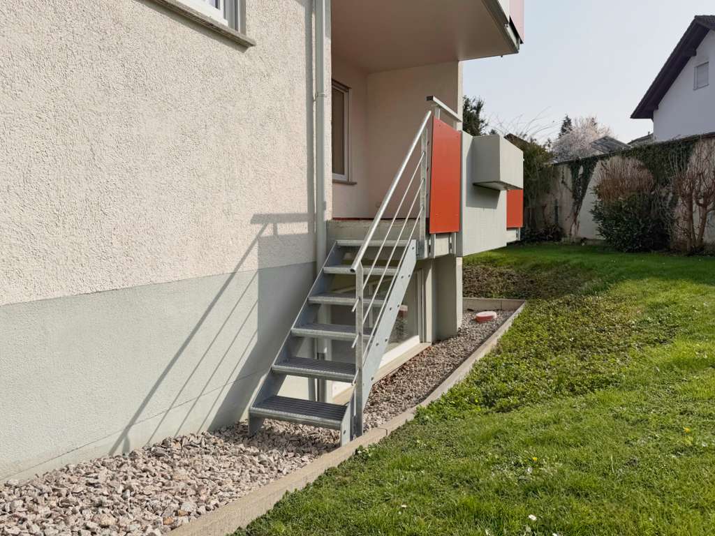 Immobilie in Schallstadt - Größer als ein Haus: Modernisierte 4 Zi.-Wohnung + vermietetes 2 Zi.-Apartment - Bild 3