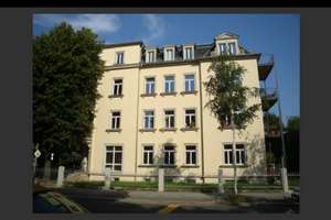 Ruhige 3 Raum Dachgeschoßwohnung