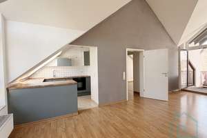 Helle Dachgeschosswohnung mit 
4 Zimmer, offene Küche und 
2 Bäder – 67069 Edigheim, Ludwigshafen am Rhein – Vorschaubild 3