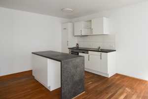 Wunderschöne 4-Zimmer-Wohnung mit Küche und TG-Stellplatz im Dichterviertel! – Kleiststraße 41, 89077 Ulm – Vorschaubild 5