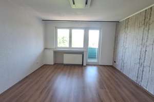 3 ZKB-Wohnung mit Balkon ab sofort – Leuschnerweg 7, 45279 Horst, Essen – Vorschaubild 3