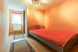 Zuhause für bis zu 2 Familien schaffen: DHH mit Ausbaupotenzial auf weitläufigem Grundstück – Bautzen (Kreis) – Vorschaubild 8