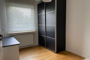 Teilmöbliertes 5-Zimmer Rheinhaus bei Kaiserswerth (nähe ISD) in Düsseldorf – Die vollständige Adresse der Immobilie erhältst du vom Anbieter., 40474 Lohausen, Düsseldorf – Vorschaubild 15