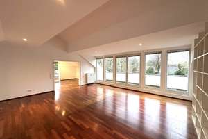 Düsseldorf-Stockum: Großzügige 3-Zimmer-Wohnung mit Balkon und Einbauküche!
