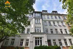 Gemütliche Kaßbergwohnung mit Balkon und Option auf Einbauküche – Franz-Mehring-Straße 43, 9112 Chemnitz – Vorschaubild 1