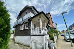 Zweifamilienhaus mit Garage und Carport in Essen – Die vollständige Adresse der Immobilie erhältst du vom Anbieter., 45357 Dellwig, Essen – Vorschaubild 3