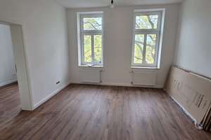 Kernsanierung 2025! hochwertig ausgestattete 2-Raum-Wohnung mit Südbalkon im 2.OG