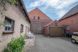 3-Parteien-Mehrfamilienhaus mit großer Scheune - Ideal für Vermieter und Gewerbetreibende in Aerzen! – Hameln-Pyrmont (Kreis) – Vorschaubild 3