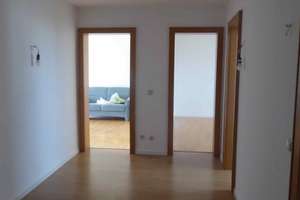Geschmackvolle 3-Raum-Wohnung mit Balkon und EBK in München Perlach – Kar-Marx-Ring 94, 81735 Neuperlach, München – Vorschaubild 6