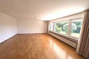 Niederpleis: Freistehender Winkel-Bungalow mit Garage und netter Nachbarschaft – Rhein-Sieg-Kreis – Vorschaubild 7