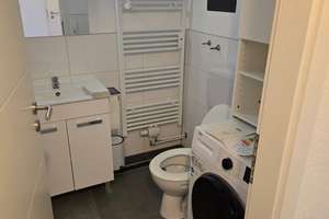 Saniertes und möbliertes WG Zimmer mit den besten ÖPNV Verbindungen sehr zentral  – Czernyring 10, 69115 Bergheim, Heidelberg – Vorschaubild 4