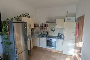 Zwei Zimmer Wohnung mit Balkon für WG/Paar – Lassallestraße 4, 99086 Johannesvorstadt, Erfurt – Vorschaubild 1