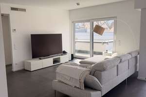 Exklusive Penthousewohnung mit großzügiger Dachterrasse und offenem Wohnkonzept – Die vollständige Adresse der Immobilie erhältst du vom Anbieter., 72764 Reutlingen-Mitte, Reutlingen – Vorschaubild 4
