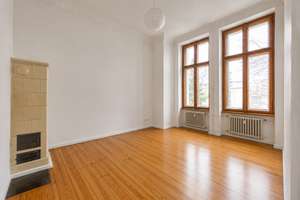 ***charmante Altbau-Wohnung zum Soforteinzug***