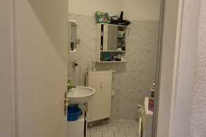 Bright, fully furnished 2-room apartment near university with peaceful backyard view, – Wittenberger Straße 25, 39106 Magdeburg – Vorschaubild 13