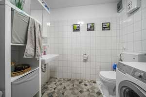 Gepflegte 3-Zimmer-Wohnung mit großem Dachboden und sonnigem Balkon – Die vollständige Adresse der Immobilie erhältst du vom Anbieter., 28309 Hemelingen (Ortsteil), Bremen – Vorschaubild 9