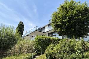 Panoramablick und hochwertig ausgestattet, A+ Energieeffizienz und sofort verfügbar – 70569 Dachswald, Stuttgart – Vorschaubild 2