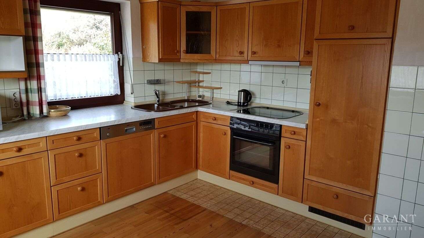 Immobilie in Altenmarkt an der Alz - Sonne, Platz und Möglichkeiten, Ihr neues Zuhause mit großem Garten - Bild 2