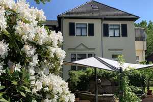 Zweifamilienhaus mit ELW, EG bereits FREI zum Bezug,  großes Grundstück, direkt a.d. Dresdner Heide! – Dresden – Vorschaubild 13