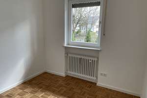 München-Waldtrudering:  schöne helle 3-Zimmer-Wohnung mit Balkon – Die vollständige Adresse der Immobilie erhältst du vom Anbieter., 81827 Waldtrudering, München – Vorschaubild 15