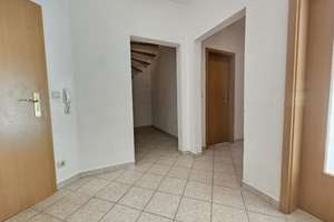 Maisonette Wohnung mit Balkon -bester Deal!/Maisonette apartment with a balcony—a great deal! – 8064 Oberplanitz, Zwickau – Vorschaubild 2
