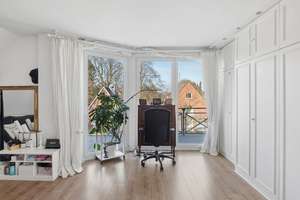 Großzügiges Wohnerlebnis: Modernisierte DG-Maisonette mit perfekter Sonnen-Ausrichtung! – Die vollständige Adresse der Immobilie erhältst du vom Anbieter., 22043 Marienthal, Hamburg – Vorschaubild 10