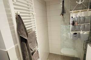 Attraktive + Mod. 3-Z.-Wohnung mit Balkon+G-WC im BS-Heidberg – Die vollständige Adresse der Immobilie erhältst du vom Anbieter., 38124 Heidberg-Melverode, Braunschweig – Vorschaubild 3