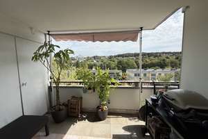 Helle 3,5-Zimmer-Wohnung mit zwei Balkonen und Keller in Bochum