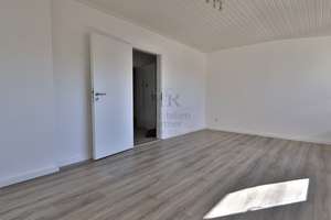Helle Wohnung im DG #11 – Die vollständige Adresse der Immobilie erhältst du vom Anbieter., 46047 Borbeck, Oberhausen – Vorschaubild 3