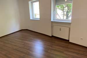 Stilvolle und helle 4-Zimmer-Wohnung mit Balkon in ruhiger Wohnlage von  Offenbach am Main – 63067 Messehalle, Offenbach am Main – Vorschaubild 7