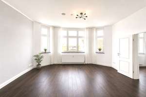 Altbaucharme trifft modernes Wohnen – großzügige Eigentumswohnung in Solingen-Merscheid – Merscheider Str. 87, 42699 Ohligs/Aufderhöhe/Merscheid, Solingen – Vorschaubild 3