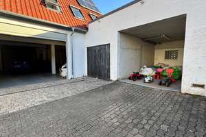 EINFAMILIENHAUS MIT ZWEI EINLIEGERWOHNUNGEN UND AUSBAUPOTENTIAL – Die vollständige Adresse der Immobilie erhältst du vom Anbieter., 90616 Neuhof an der Zenn – Vorschaubild 2