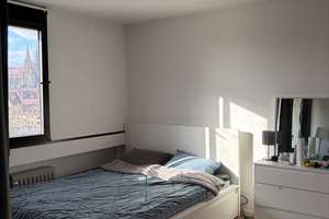 Modern möblierte 1-Zimmer-Wohnung mit Balkon im Donaucenter (Neu-Ulm) – Krankenhausstraße 1, 89231 Neu-Ulm – Vorschaubild 3