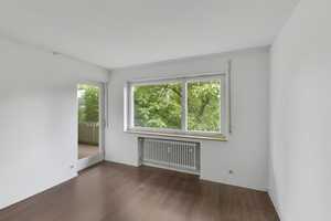 3-Familienhaus mit schönem Grundstück in begehrter Lage – Stuttgart – Vorschaubild 5