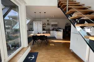 Eimsbüttel erleben: Helle 2-Zimmer-Wohnung mit Balkon – Die vollständige Adresse der Immobilie erhältst du vom Anbieter., 20144 Eimsbüttel (Ortsteil), Hamburg – Vorschaubild 1