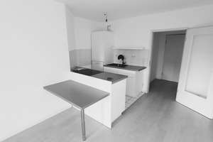 Helles Apartment mit Südbalkon, Einbauküche  – 90482 Laufamholz, Nürnberg – Vorschaubild 6