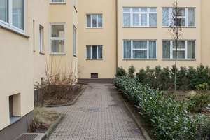 HOMESK - Sofort bezugsfreie 3-Zimmer-Altbauwohnung im Hochparterre in Westend – Reichsstraße 20, 14052 Westend, Berlin – Vorschaubild 19