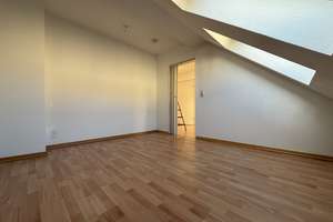 2-Zimmer Dachgeschoss | Gohlis-Süd | Balkon | Wohnung wird noch renoviert – Georg-Schumann-Straße 131, 4155 Gohlis-Süd, Leipzig – Vorschaubild 8