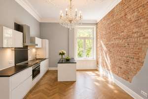 Jugendstil-Grandesse am Innocentiapark:  217 m²,  6,5 Zimmer  &  zwei Balkone in Harvestehude – Die vollständige Adresse der Immobilie erhältst du vom Anbieter., 20144 Harvestehude, Hamburg – Vorschaubild 8
