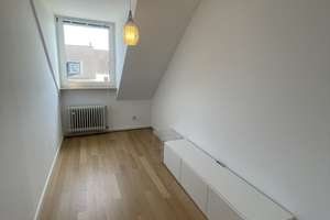 Top geschnittene, teilmöblierte 3-Zimmer-Dachgeschosswohnung am Brehmplatz – Herderstrasse 88, 40237 Düsseltal, Düsseldorf – Vorschaubild 14
