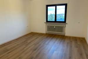 Schöne drei Zimmer Wohnung in Lengfeld in ruhiger Lage mit Balkon, Tageslicht Bad und Gartennutzung – 97076 Lengfeld, Würzburg – Vorschaubild 10